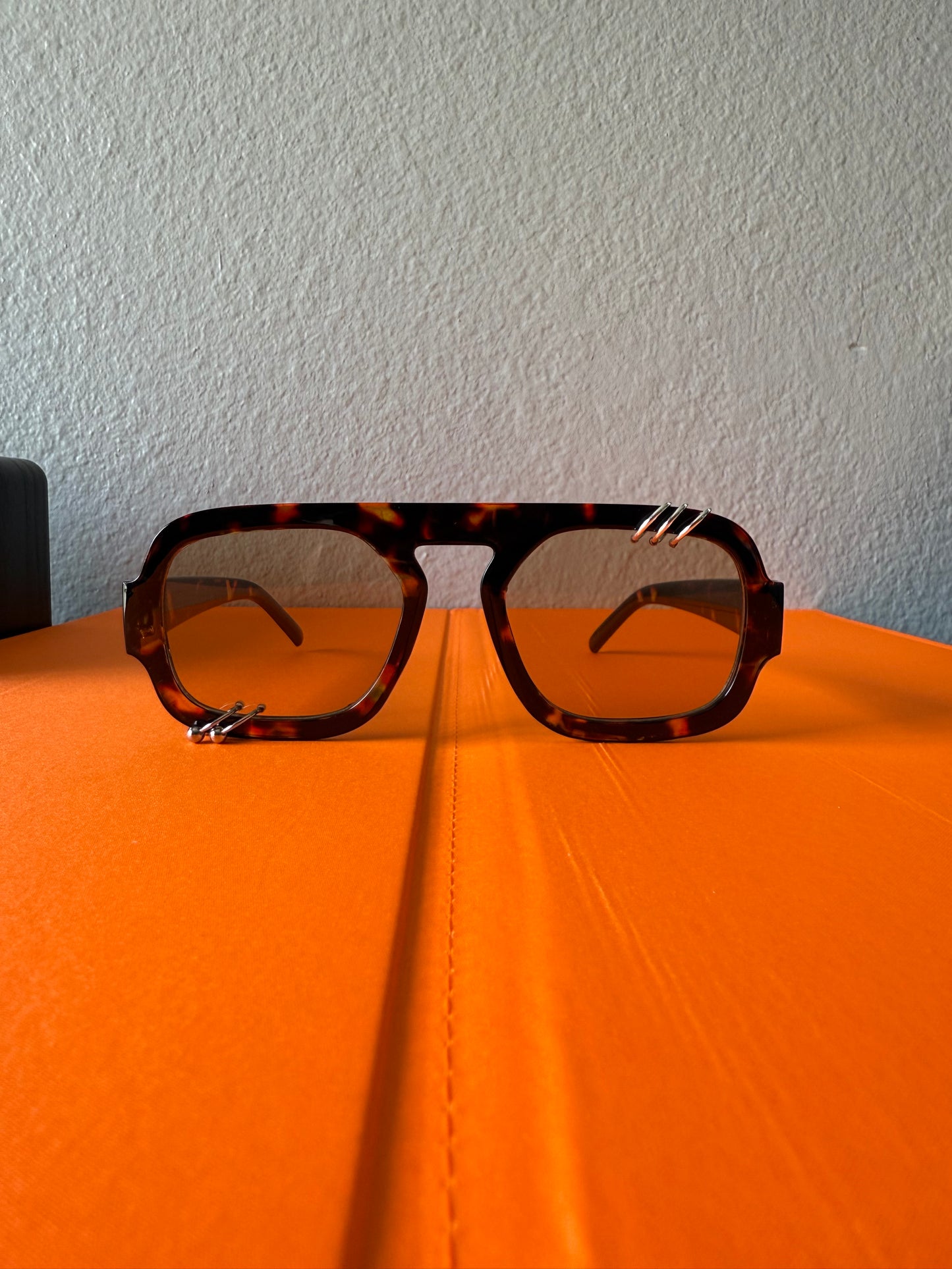 Tortoise & Tan w/ Silver