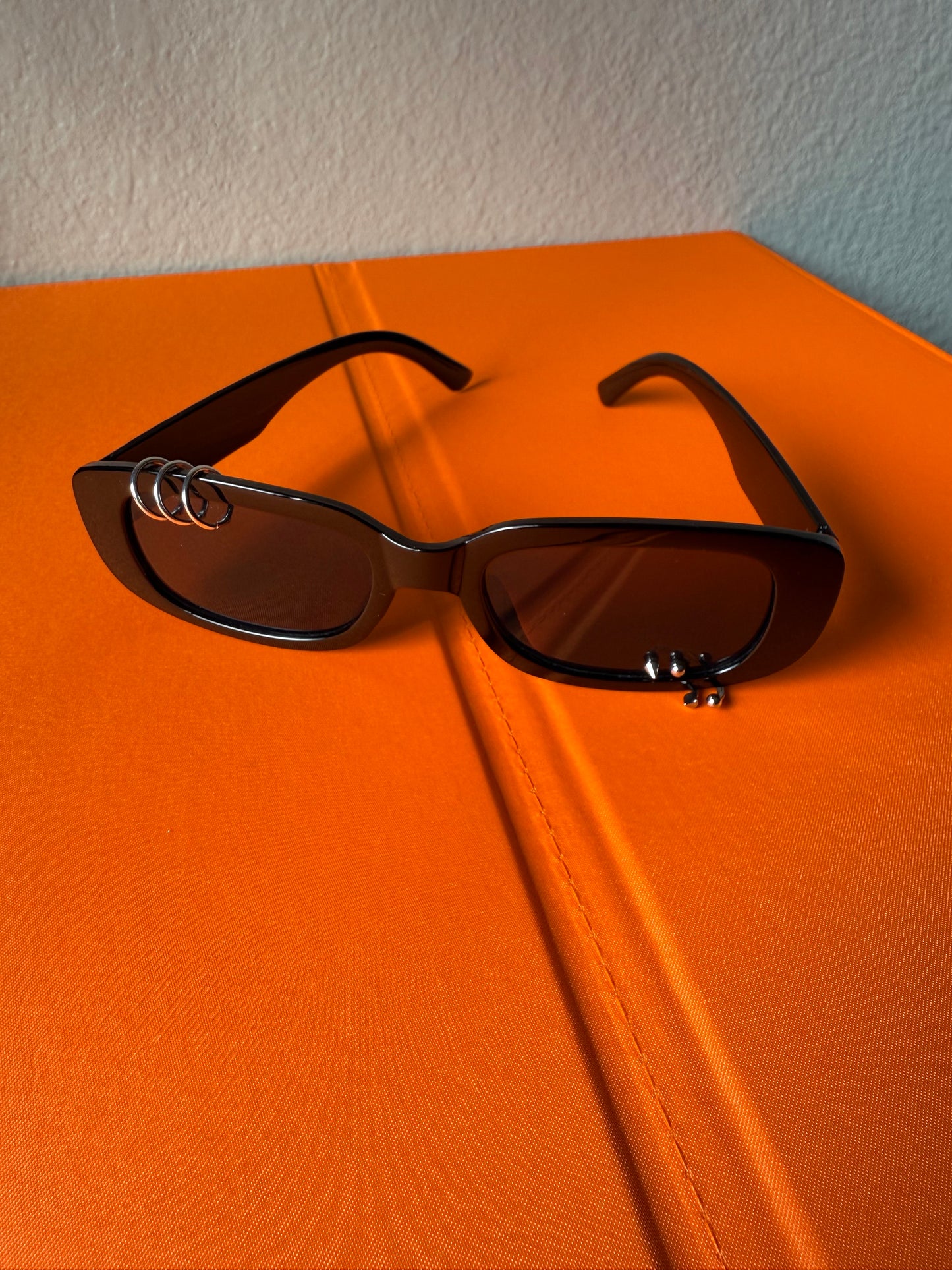 Black Retro *RESTOCK*