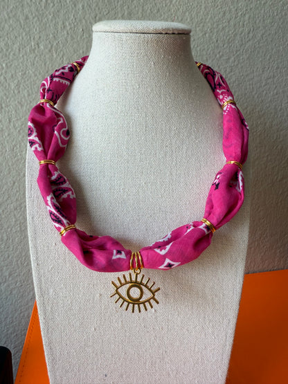 Pink w/ Gold Ojo
