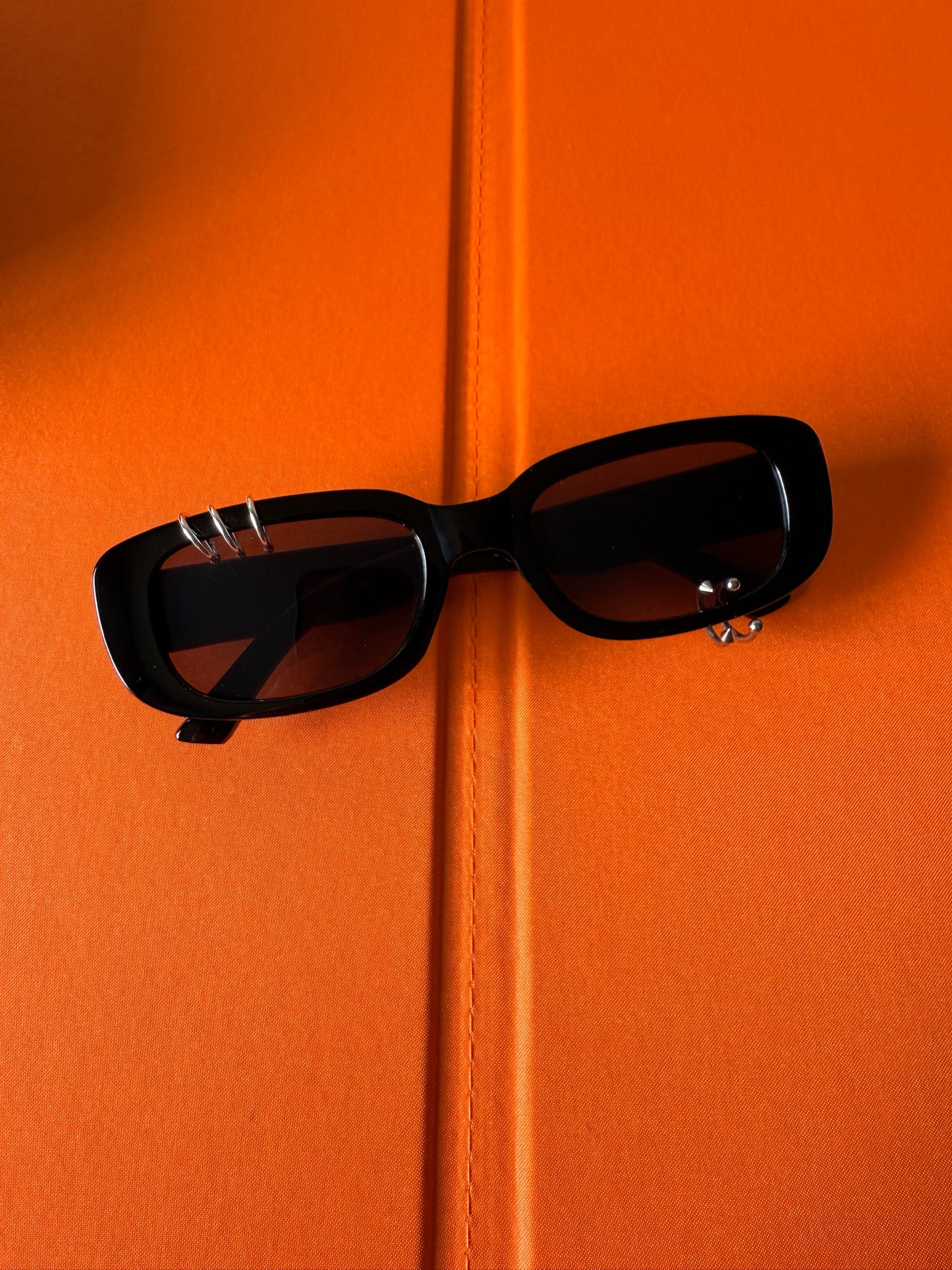 Black Retro *RESTOCK*